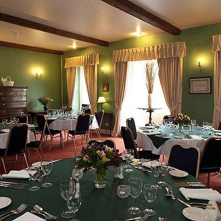 Old Kings Arms Hotel Pembroke Esterno foto